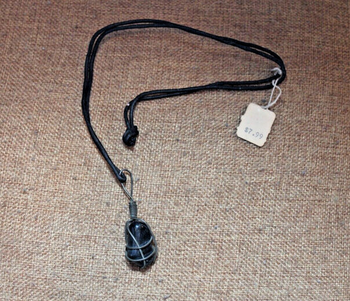 Vintage 90s Silver Wire Wrapped Around Polished Black Stone Necklace Pendant NOS